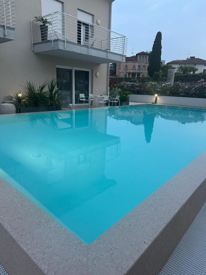 Holiday House Al Porto View Lake Peschiera del Garda Exterior foto